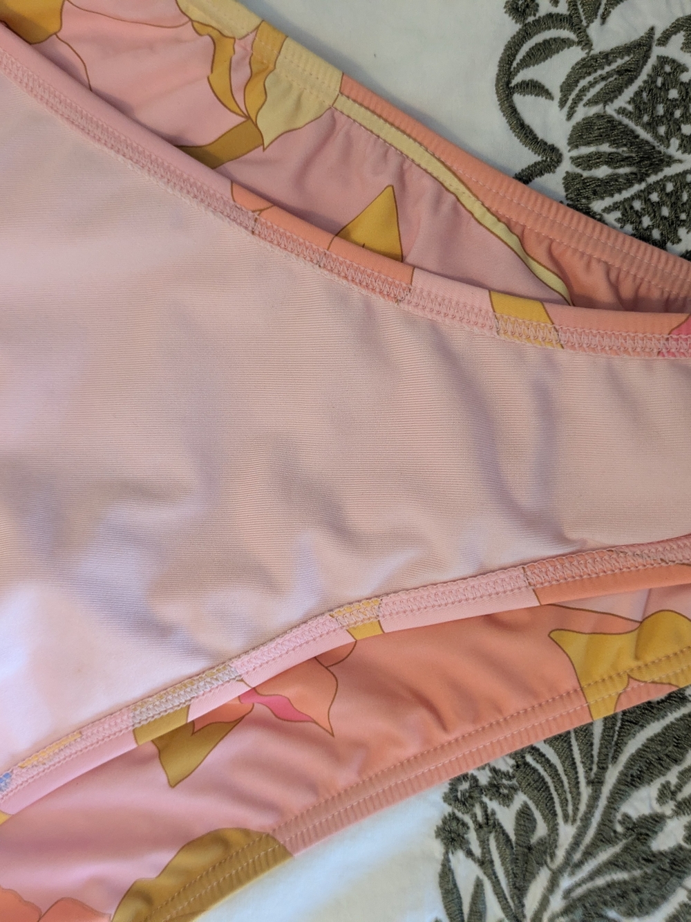 Billabong Floral Pink Women's Bikini Bottom & Top - Picture 2 of 6